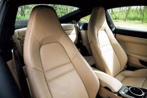 Porsche 911 Carrera 4S 2019 года  (JP)